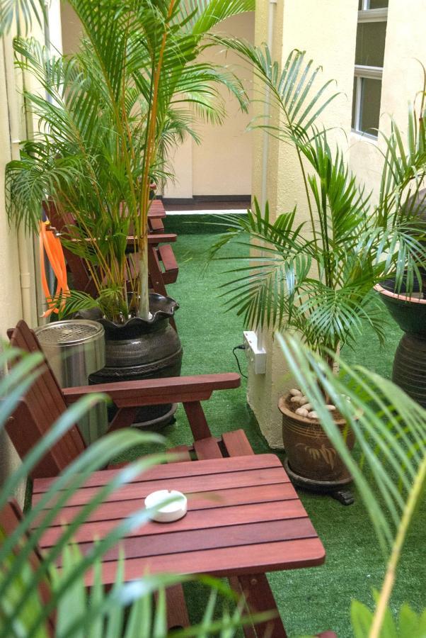 Nagoya Inn Hotel Kuah Zewnętrze zdjęcie