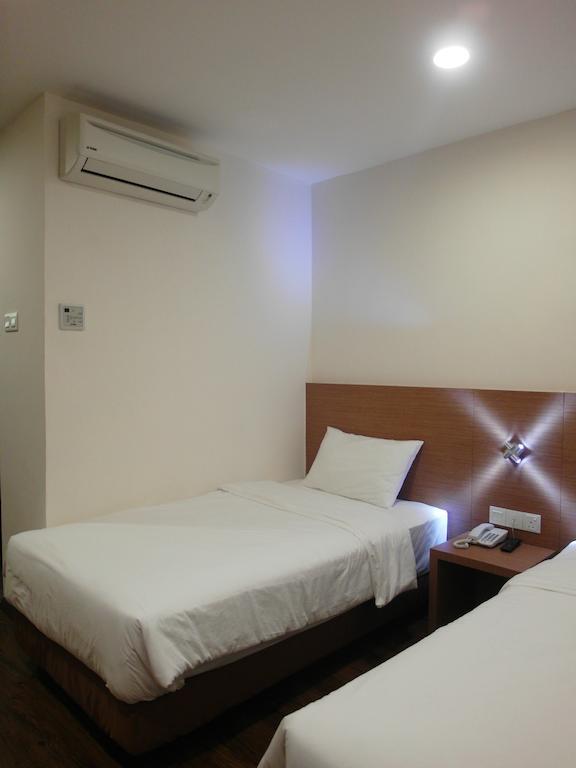 Nagoya Inn Hotel Kuah Pokój zdjęcie